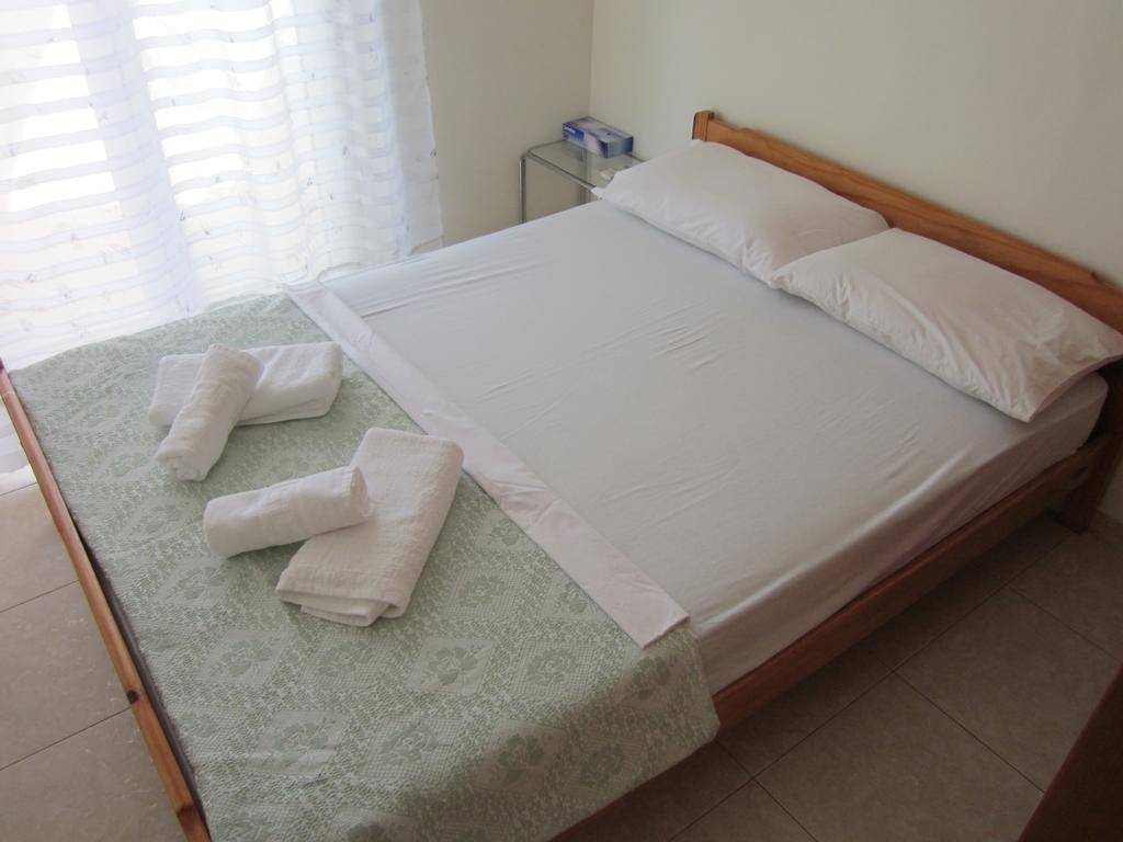 Sunshine Villa Gennadi Quarto foto